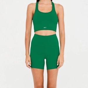 SET ACTIVE sportbody racer tank bra and biker short